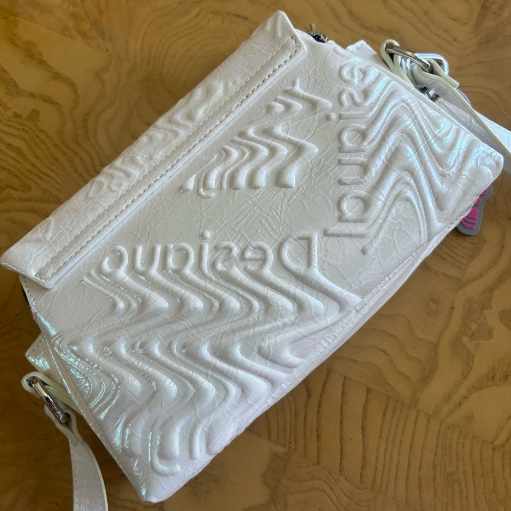 Desigual Iridescent White Crossbody Bag NWOT - Picture 11 of 13